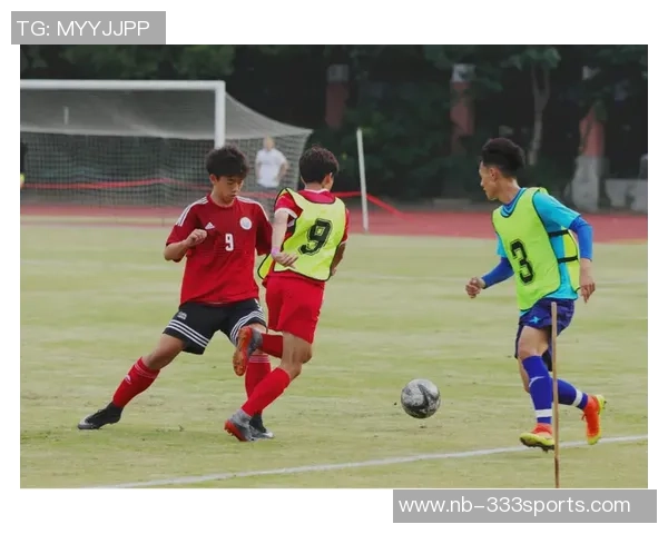 足球的篮板如何改变比赛节奏与战术布局的深远影响分析